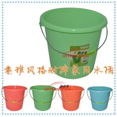 國產(chǎn) Domestic （質(zhì)量好）小水桶 8升 顏色隨機(jī)