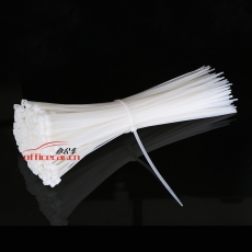 給力司 尼龍?jiān)鷰?3*150【約1000條】 寬1.8mm長150mm